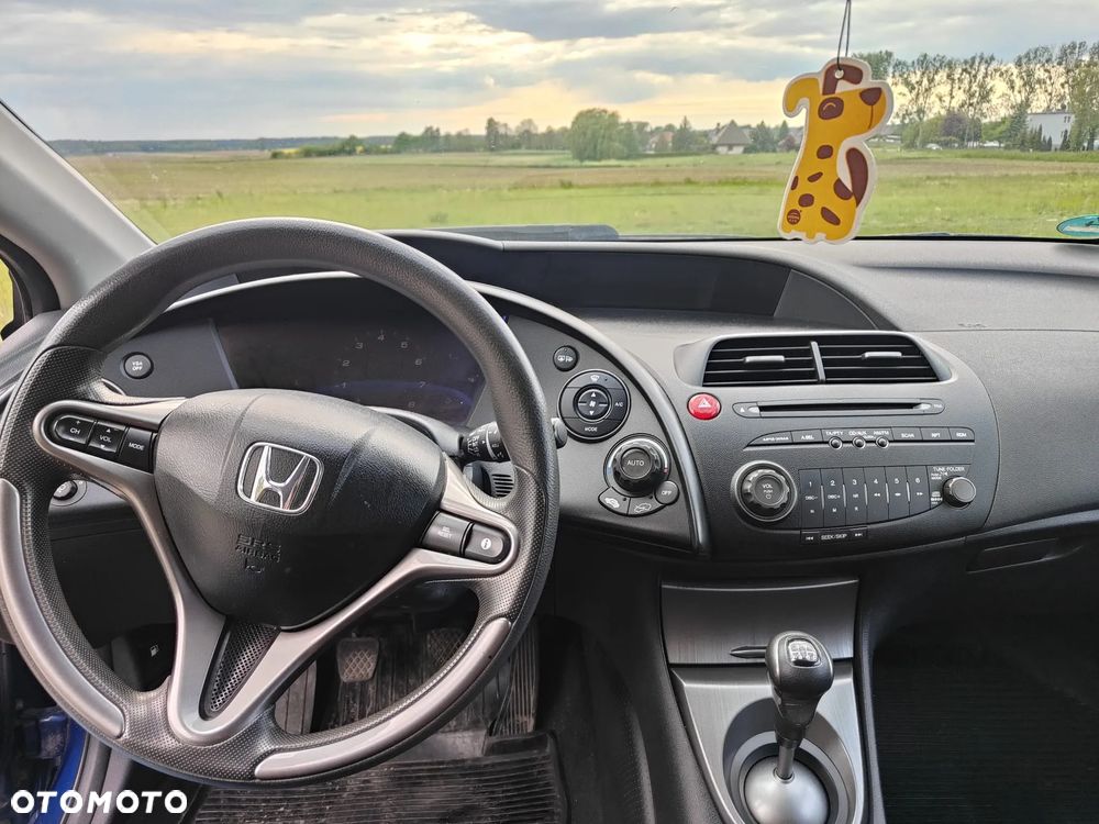 Honda Civic 1.4 i-VTEC - 12