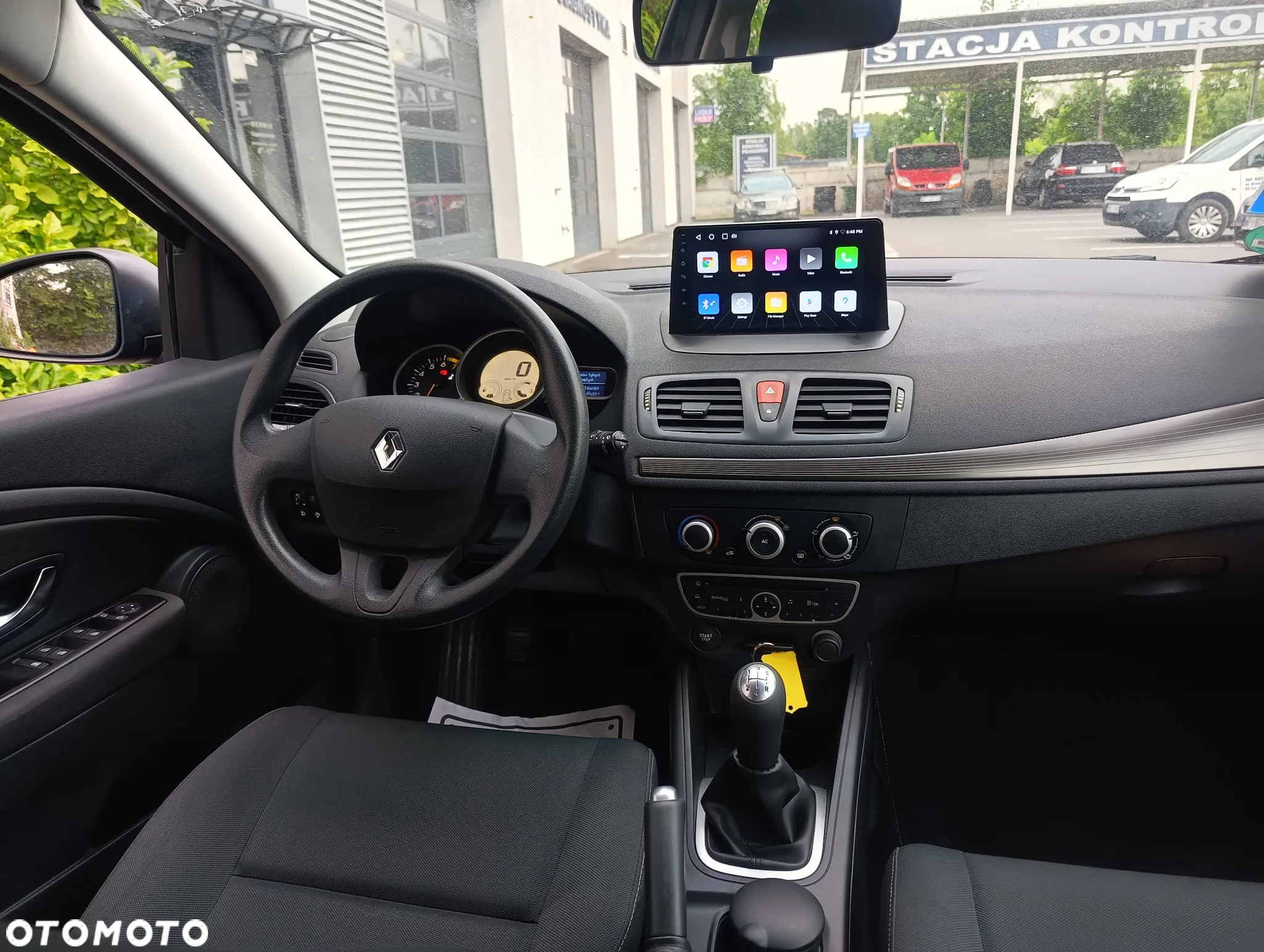 Renault Megane 1.6 16V 100 Authentique - 17