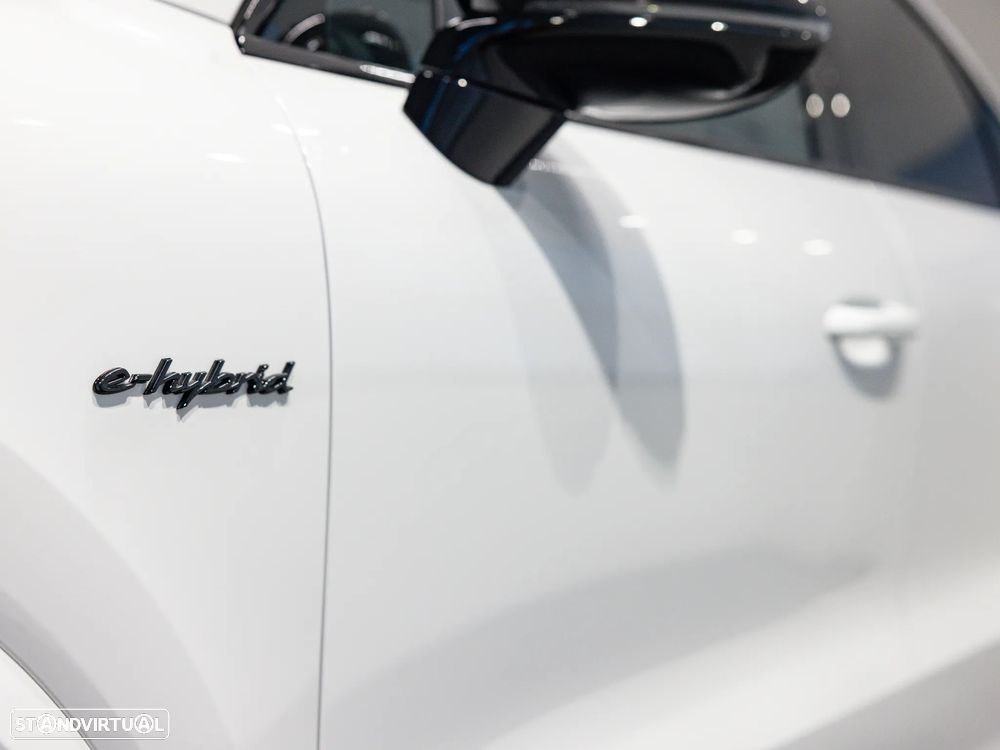 Porsche Cayenne Coupé E-Hybrid Black Edition - 17