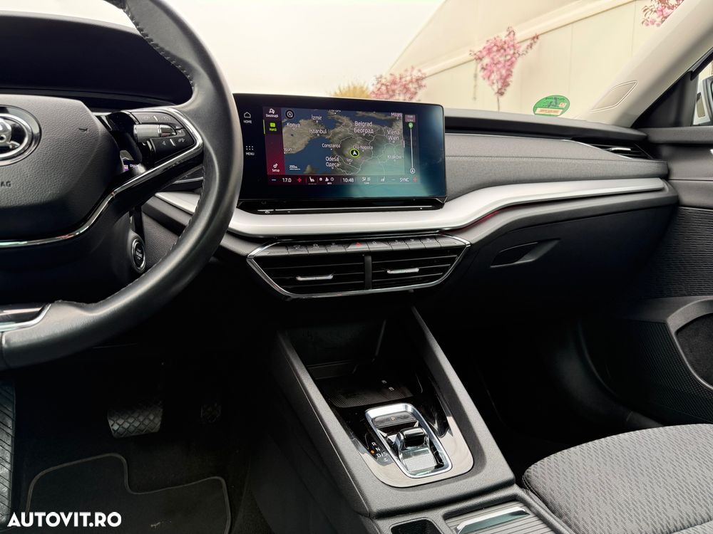 Skoda Octavia 2.0 TDI DSG Premium Edition - 10