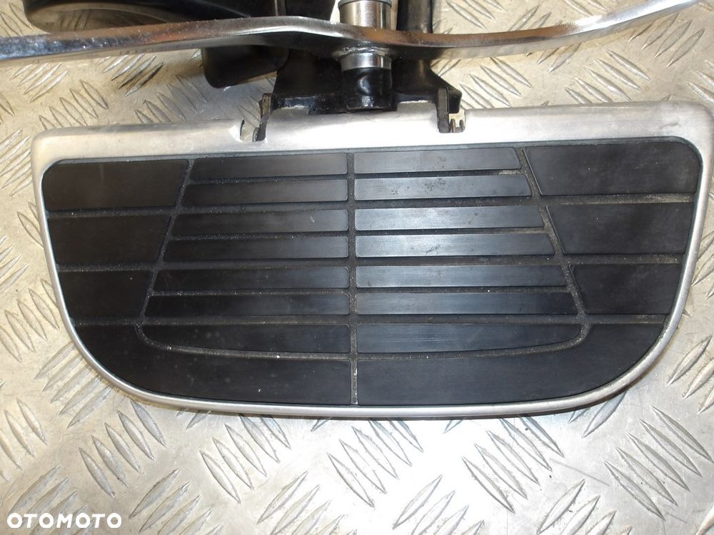 Podest kierowcy lewy dźwignia biegów HONDA VTX 1800 N/R/S/T 02-08r   PN. 50625-MCV-000 - 11