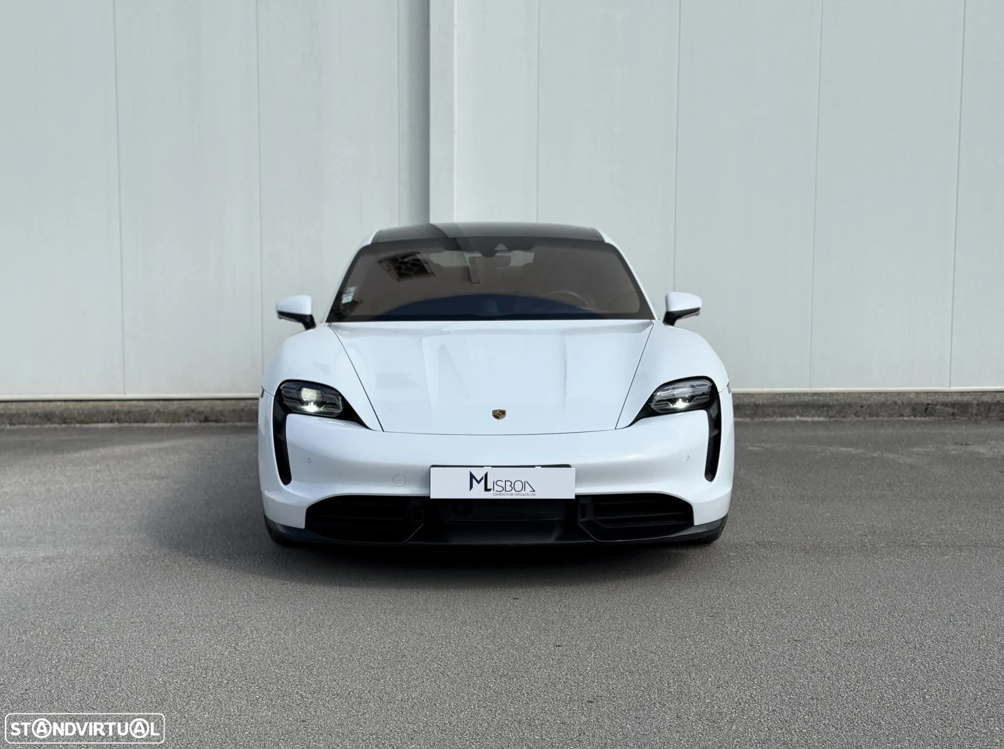 Porsche Taycan Turbo - 2