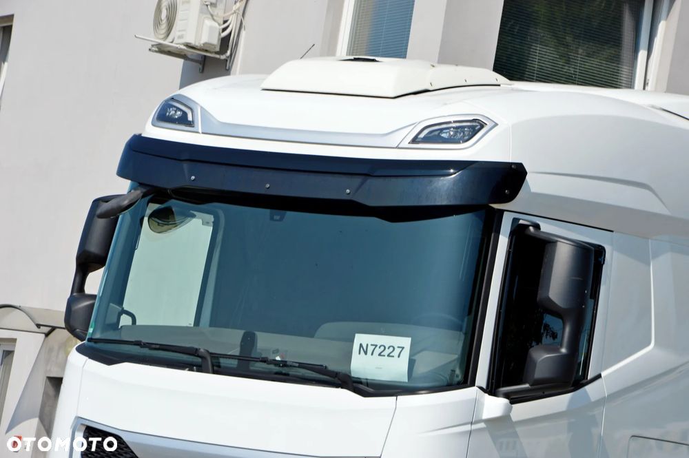DAF XG 480 / ZF INTARDER / KLIMA POST. / FULL LED / OBROTOWY FOTEL - 3