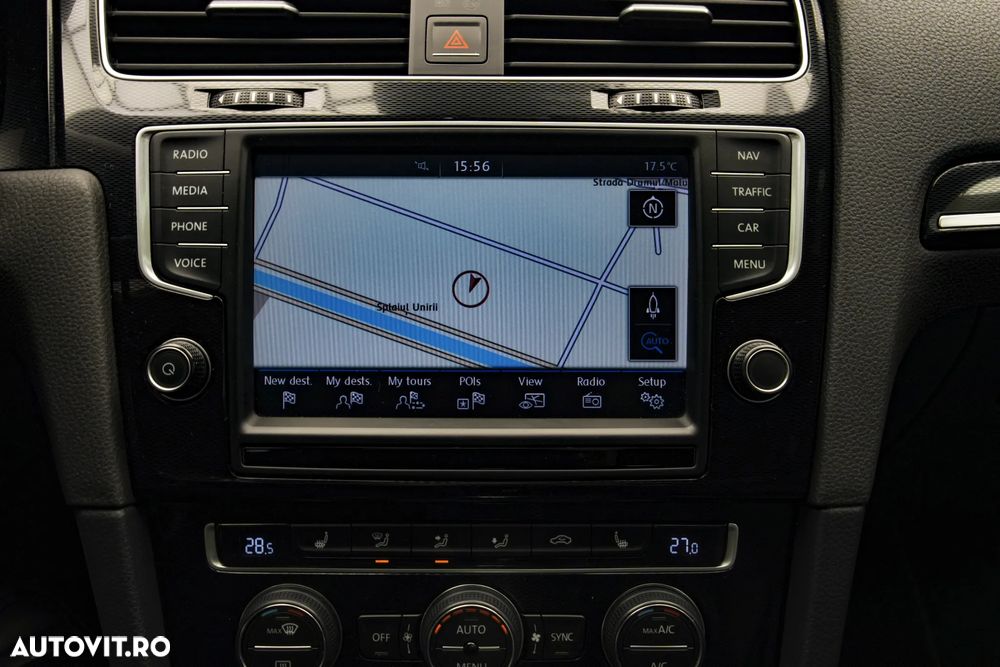 Volkswagen Golf - 21