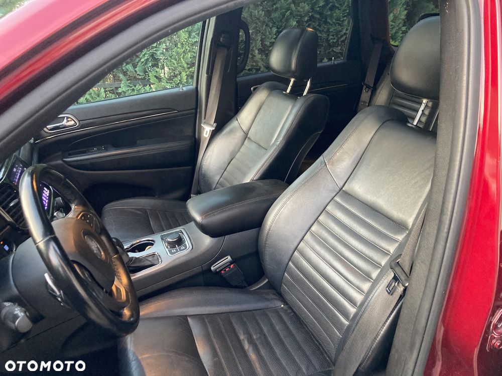 Jeep Grand Cherokee - 27