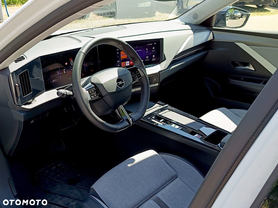 Opel Astra VI 1.2 T Elegance S&S - 11