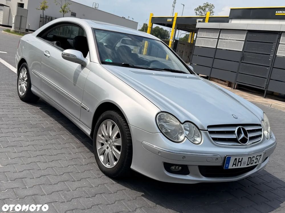 Mercedes-Benz CLK - 4