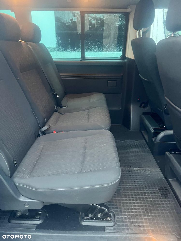 Volkswagen Caravelle 2.0 TDI L1 Comfortline - 3