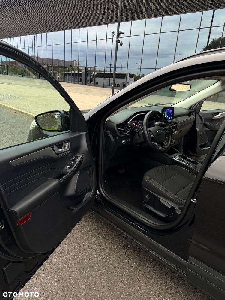 Ford Kuga - 19