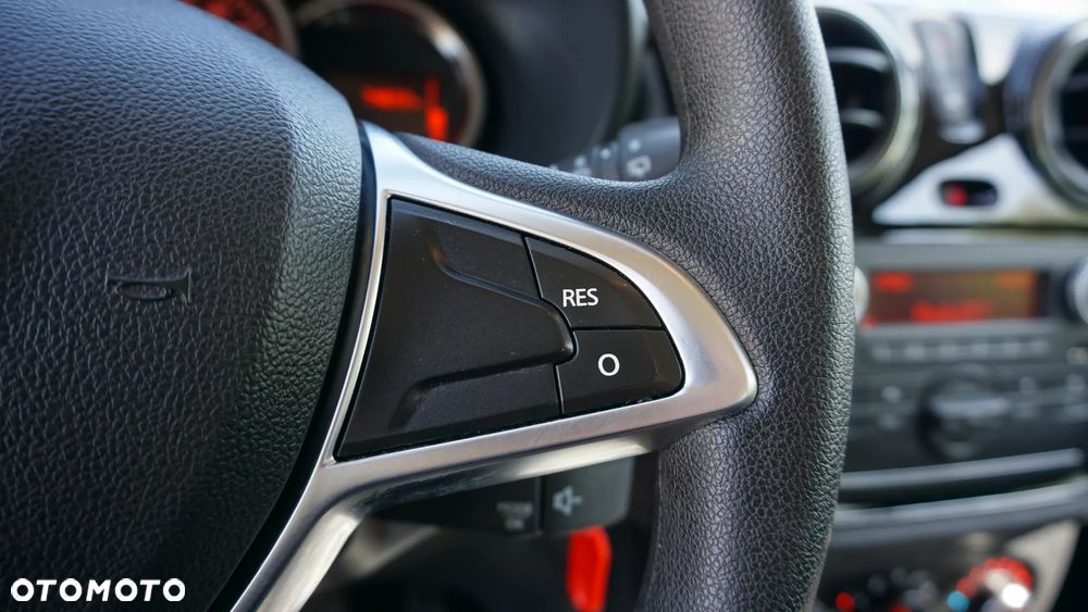 Dacia Lodgy 1.5 Blue dCi Laureate S&S EU6d - 26