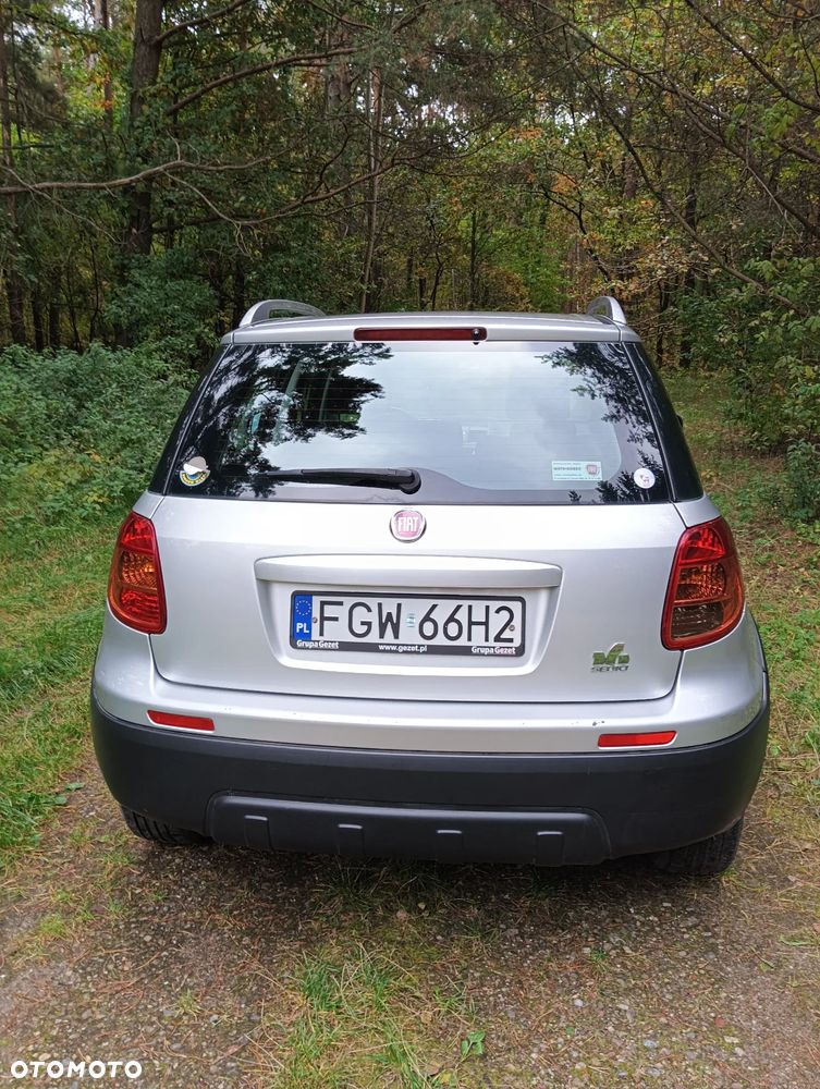 Fiat Sedici - 7