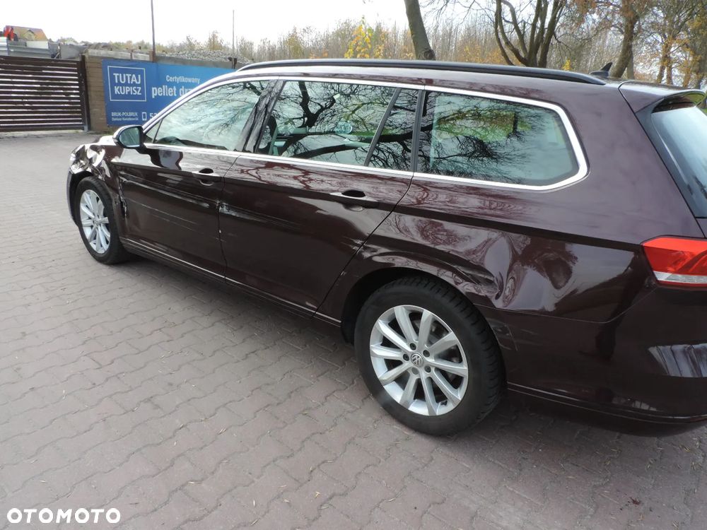 Volkswagen Passat 2.0 TDI SCR (BlueMotion Technology) Comfortline - 25