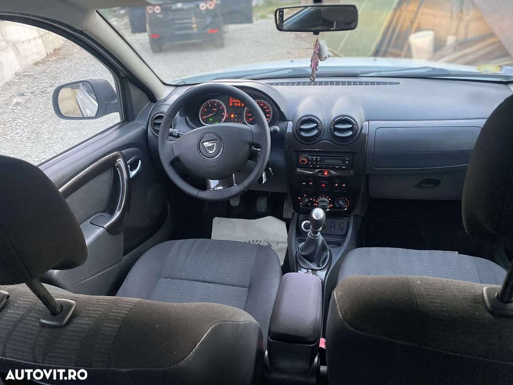 Dacia Duster 1.5 dCi 4x4 Laureate - 5