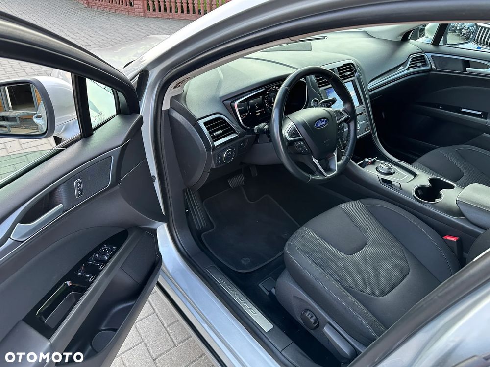 Ford Mondeo - 6