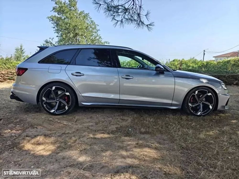 Audi A4 Avant 35 TDI Advanced S tronic - 12