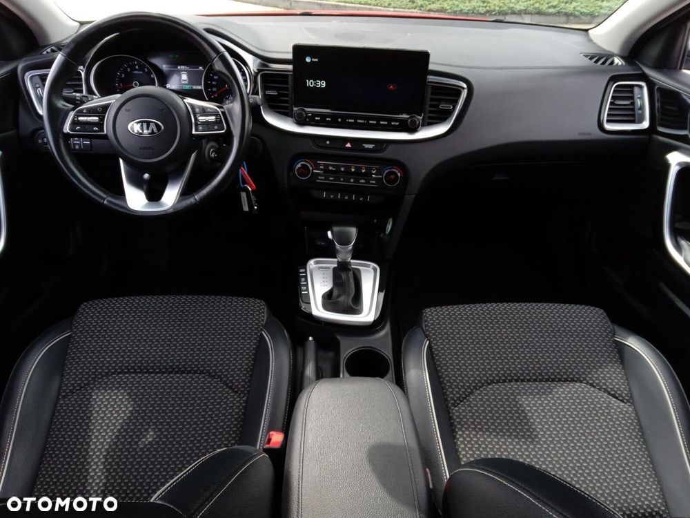 Kia Ceed 1.5 T-GDI DCT7 OPF (48V Mild Hybrid) Spirit - 12