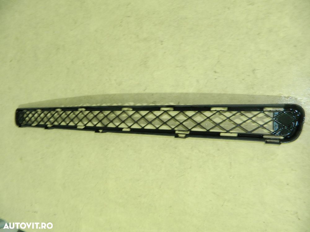 Grila centrala bara fata, cea care vine sub grila radiator, Toyota RAV 4, 2006, 2007, 2008, 2009, , 53112-42040 - 7