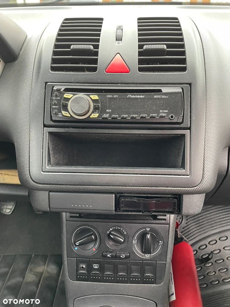 Volkswagen Lupo - 13