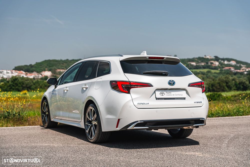 Toyota Corolla Touring Sports - 2