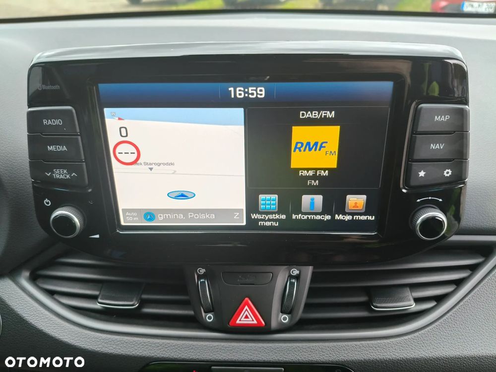 Hyundai i30 - 16