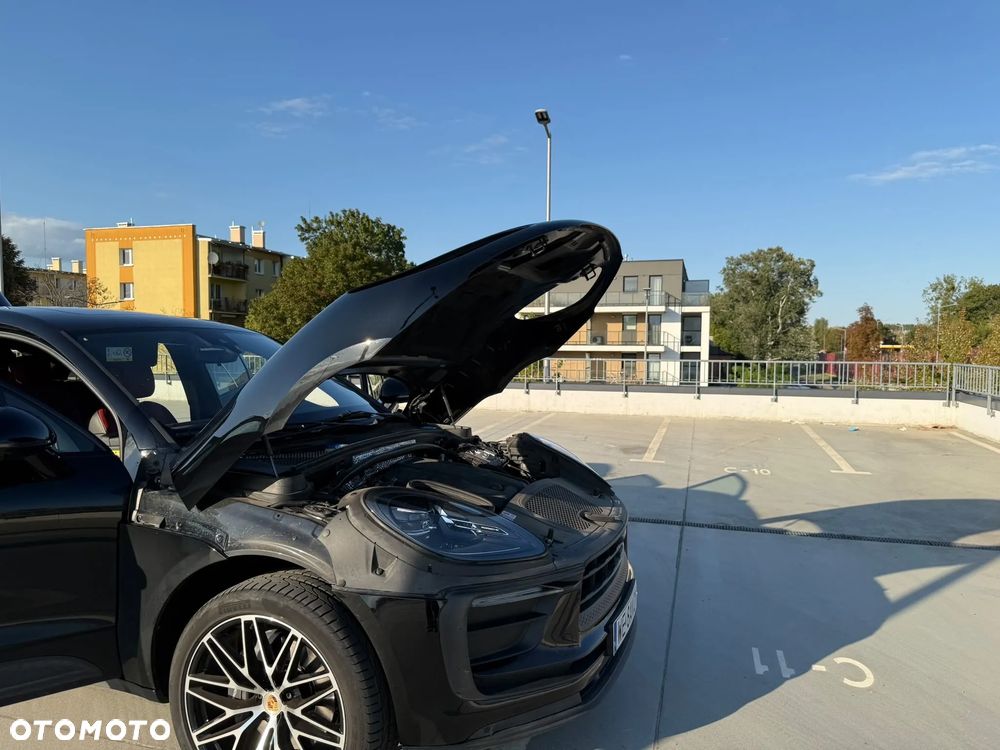 Porsche Macan Standard - 35