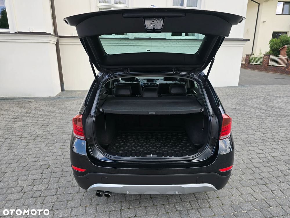 BMW X1 sDrive20i xLine - 19