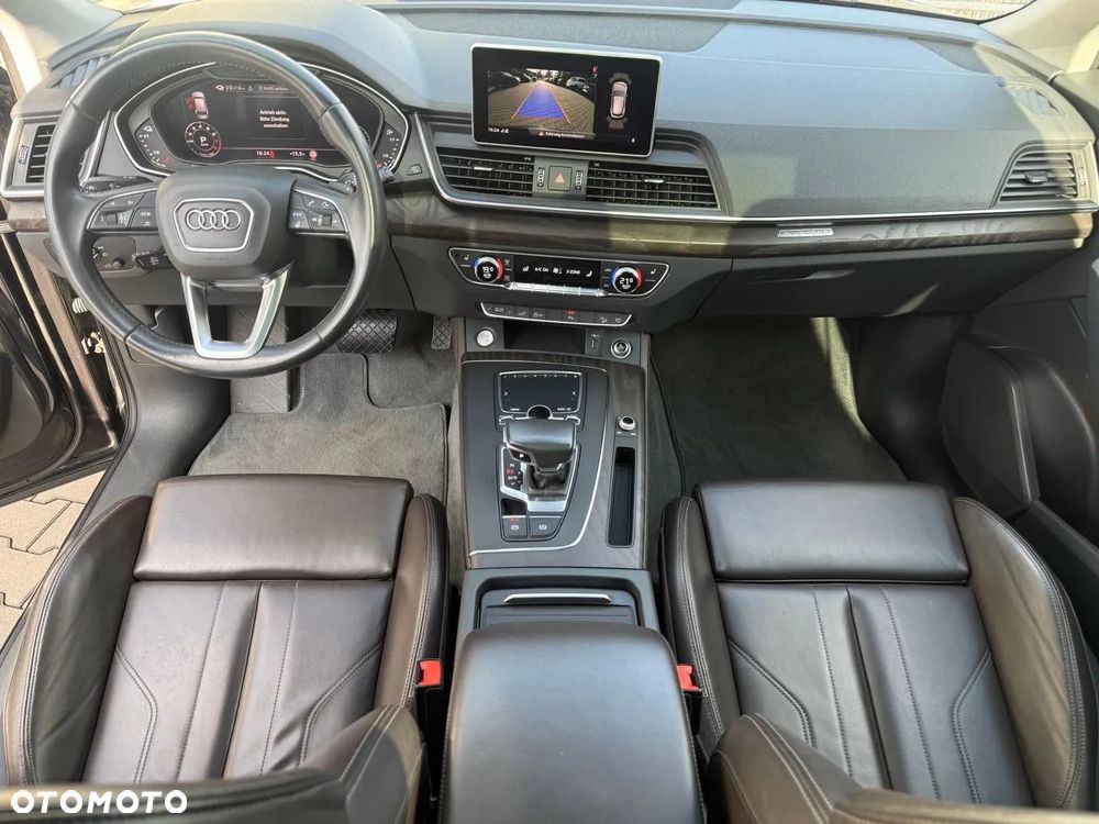 Audi Q5 55 TFSIe quattro S tronic S line - 8