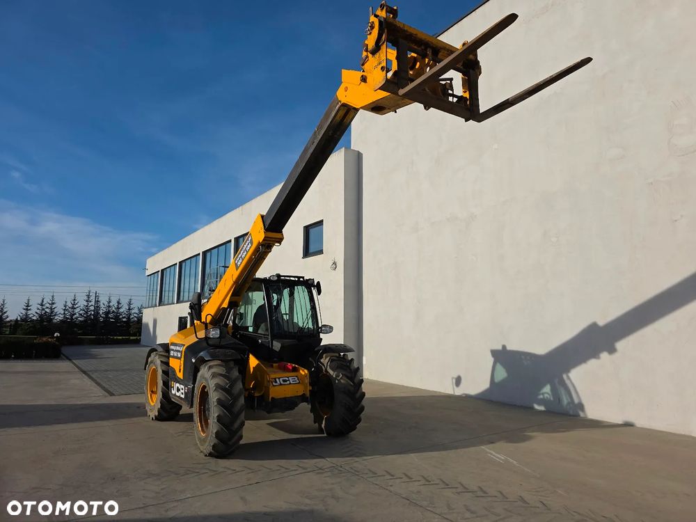 JCB 531-70 jak MT 732 BC55 - 2