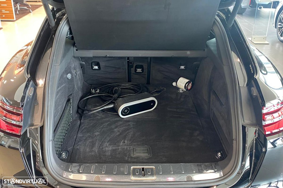 Porsche Panamera Sport Turismo 4 E-Hybrid - 28