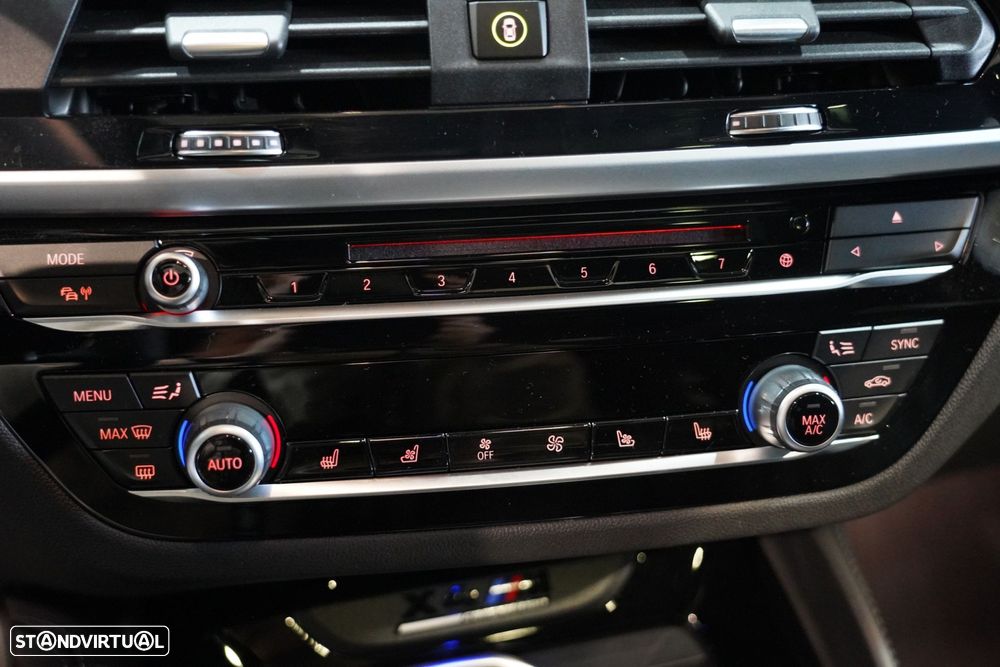 BMW X4 M Competition - 19