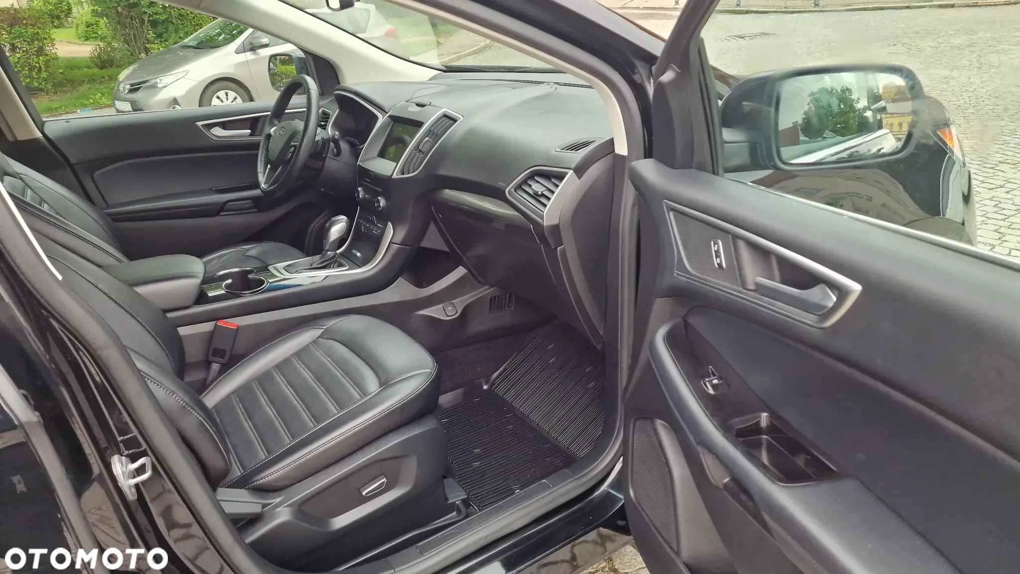 Ford Edge - 23