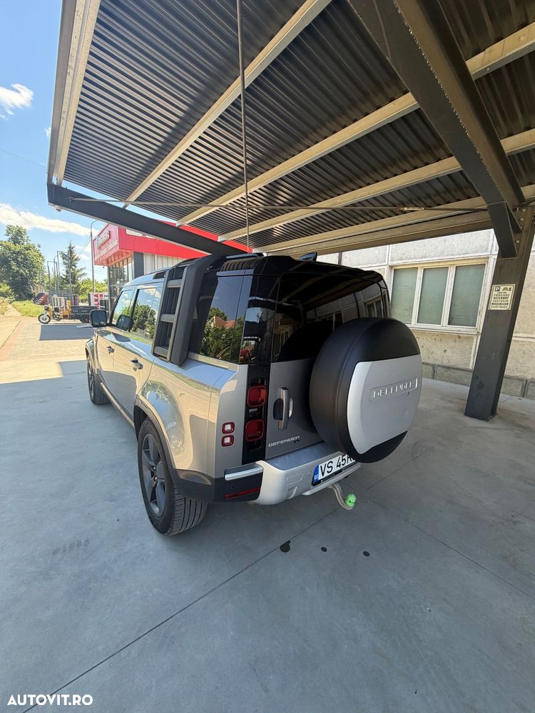 Land Rover Defender 110 2.0 P300 X-Dynamic SE - 4