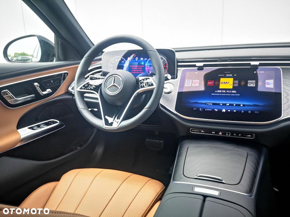 Mercedes-Benz Klasa E 200 d 9G-TRONIC AVANTGARDE NIGHT Edition - 14