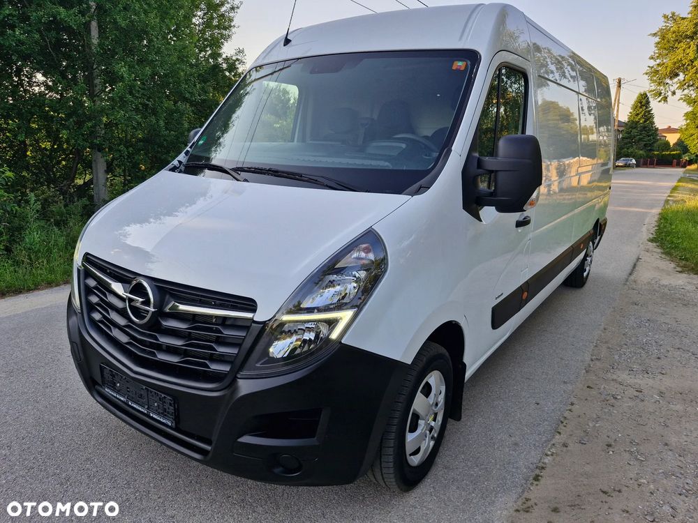 Opel Movano - 1