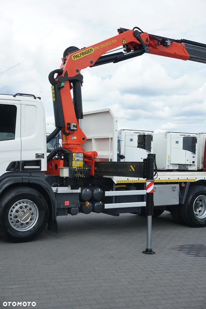 Scania / P 420  / 8 X 4 / TRIDEM / SKRZYNIOWY + HDS / PALFINGER PK 26002 /  WYS. 12 M / DŁ. 8 M - 22
