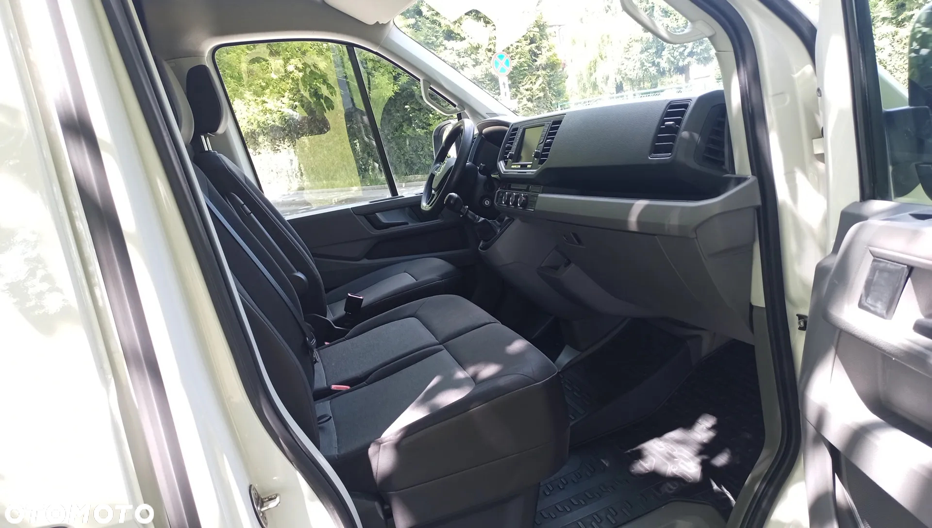 Volkswagen Crafter - 14