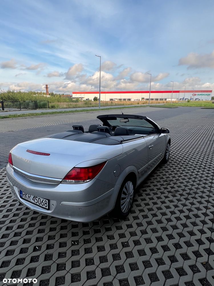 Opel Astra - 25