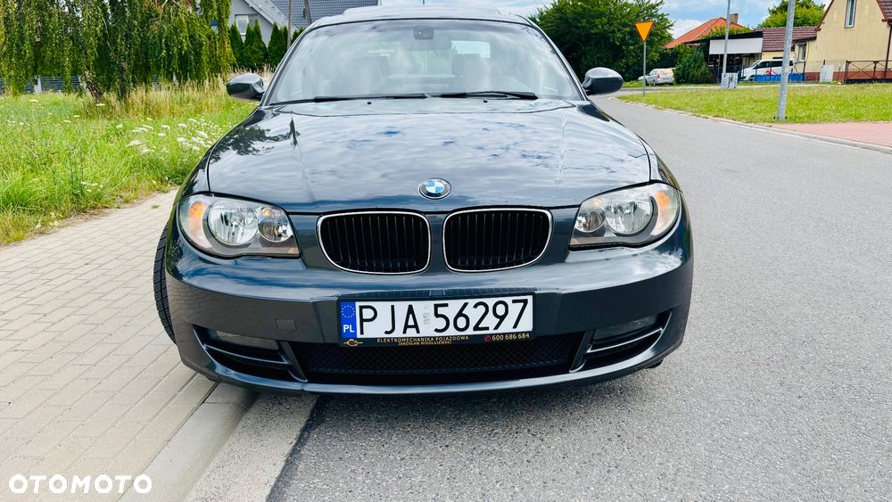 BMW Seria 1 123d - 16