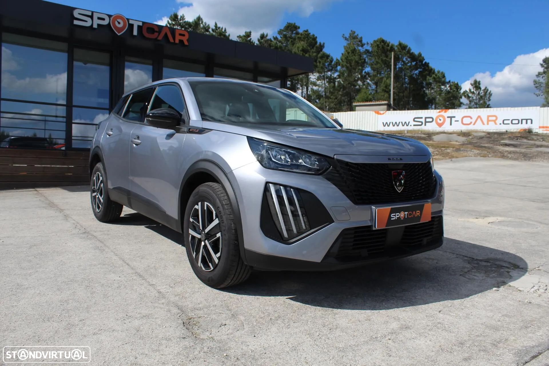Peugeot 2008 1.2 PureTech Style - 1