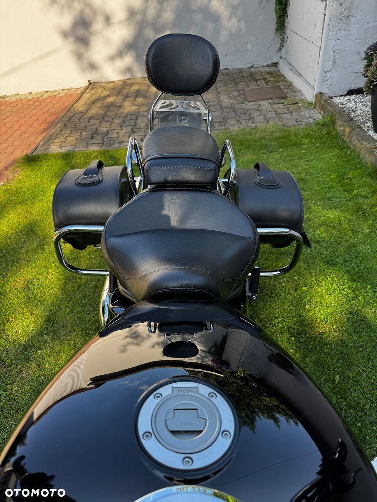 Yamaha XVS - 6