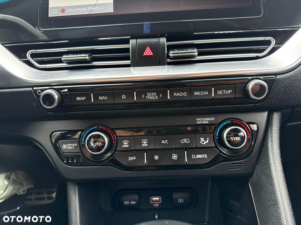 Kia Niro 1.6 GDI 2WD Edition 7 - 22