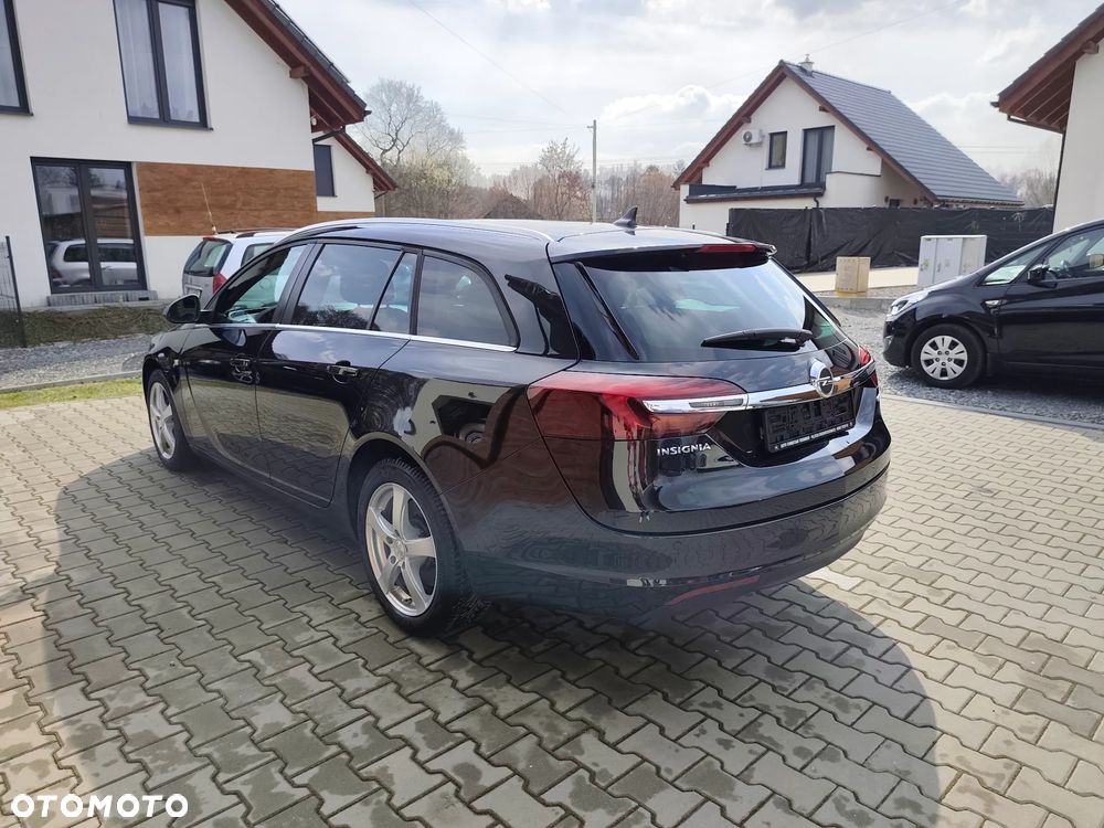 Opel Insignia - 2