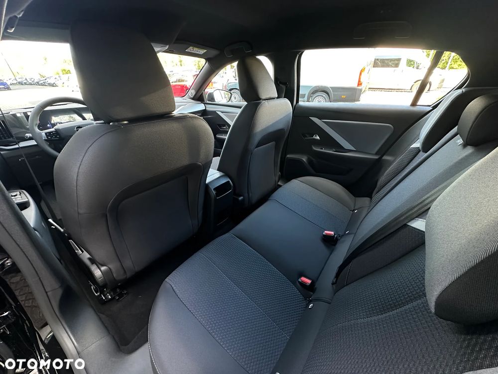 Opel Astra VI 1.2 T Business Edition S&S - 16