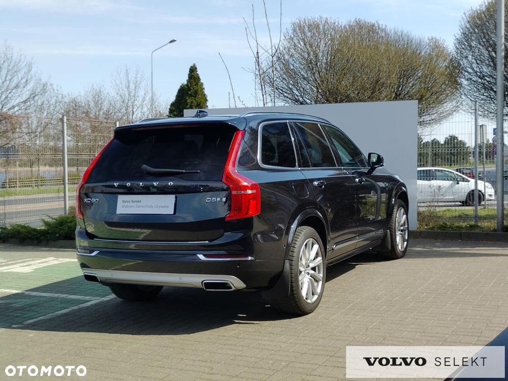 Volvo XC 90 - 10