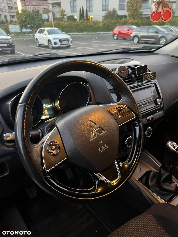 Mitsubishi ASX 1.6 Inform - 20