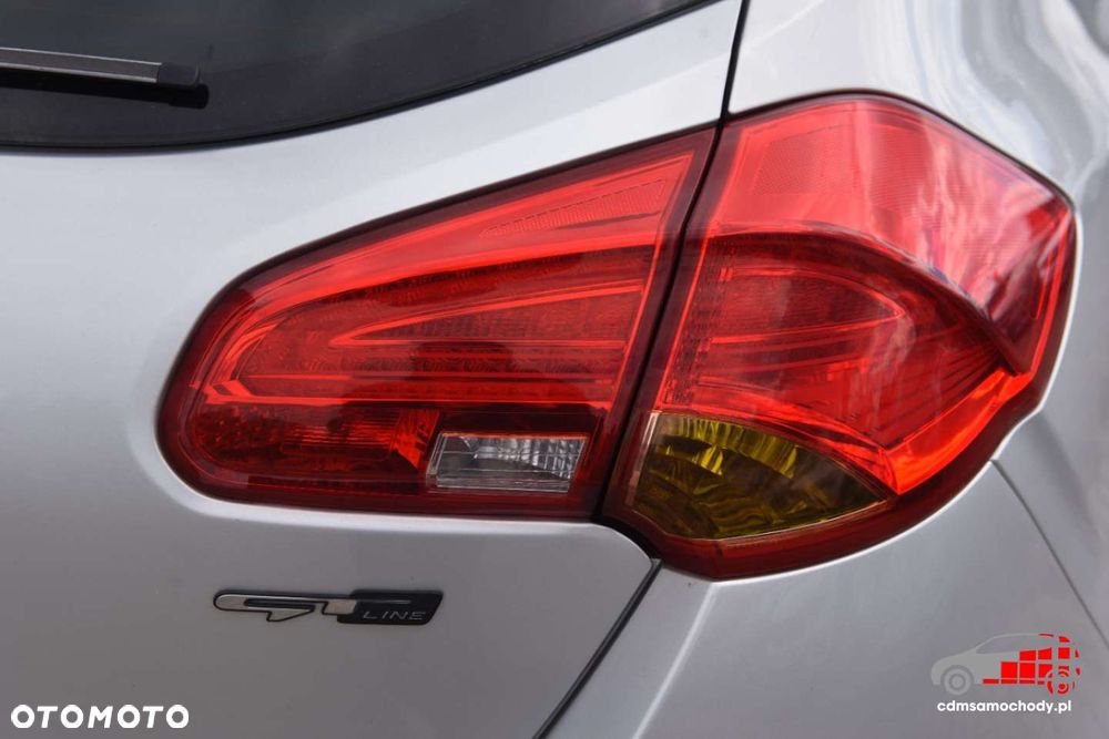 Kia Ceed - 14