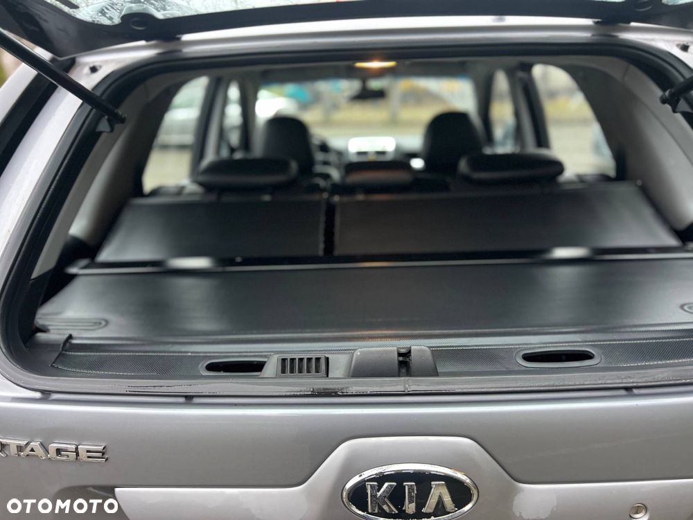 Kia Sportage 2.0 CRDI EX - 14