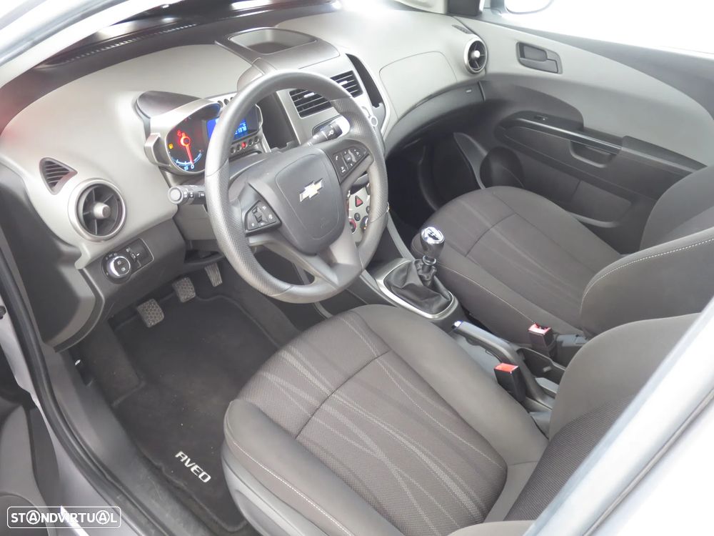 Chevrolet Aveo 1.3 VCDi LT - 6