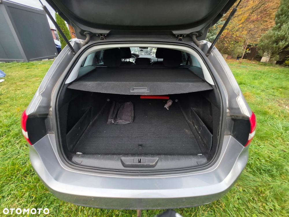 Peugeot 308 1.6 BlueHDi Allure S&S - 22