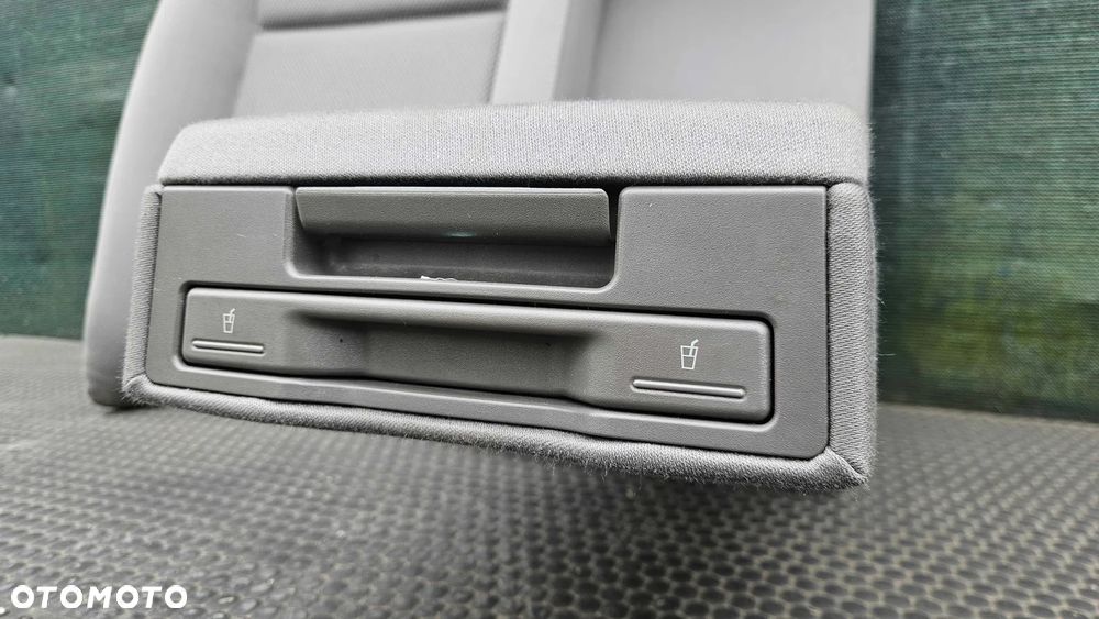 Podłokietnik Uchwyt Kubek Cup Holder Tył Tylny Oparcie Składane Welur Swing Audi A4 B6 B7 Sedan Kombi - 17